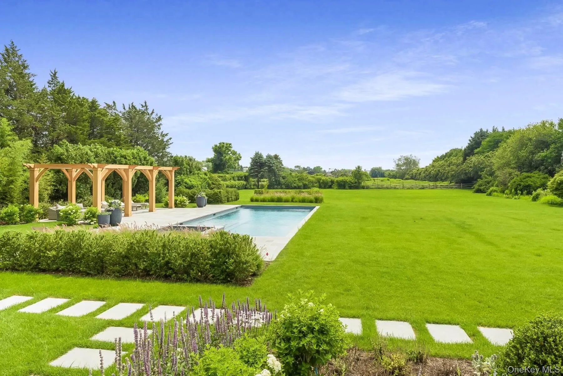 571 Pauls Lane, Southampton, NY, 7 Bedrooms Bedrooms, 15 Rooms Rooms,7 BathroomsBathrooms,Residential Lease,For Rent,Pauls,0,971552 571 Pauls Lane, Southampton, NY, 7 Bedrooms Bedrooms, 15 Rooms Rooms,7 BathroomsBathrooms,Residential Lease,For Rent,Pauls,0,971552