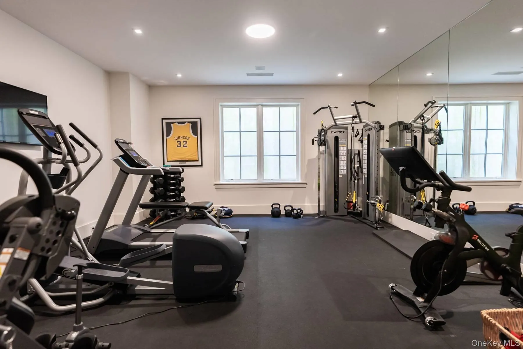 571 Pauls Lane, Southampton, NY, 7 Bedrooms Bedrooms, 15 Rooms Rooms,7 BathroomsBathrooms,Residential Lease,For Rent,Pauls,0,971552 571 Pauls Lane, Southampton, NY, 7 Bedrooms Bedrooms, 15 Rooms Rooms,7 BathroomsBathrooms,Residential Lease,For Rent,Pauls,0,971552