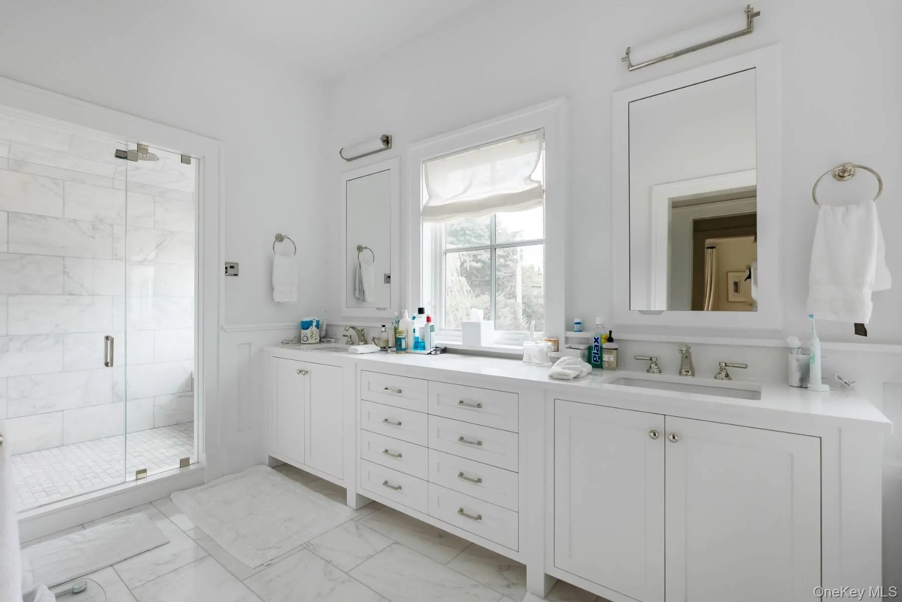 571 Pauls Lane, Southampton, NY, 7 Bedrooms Bedrooms, 15 Rooms Rooms,7 BathroomsBathrooms,Residential Lease,For Rent,Pauls,0,971552 571 Pauls Lane, Southampton, NY, 7 Bedrooms Bedrooms, 15 Rooms Rooms,7 BathroomsBathrooms,Residential Lease,For Rent,Pauls,0,971552