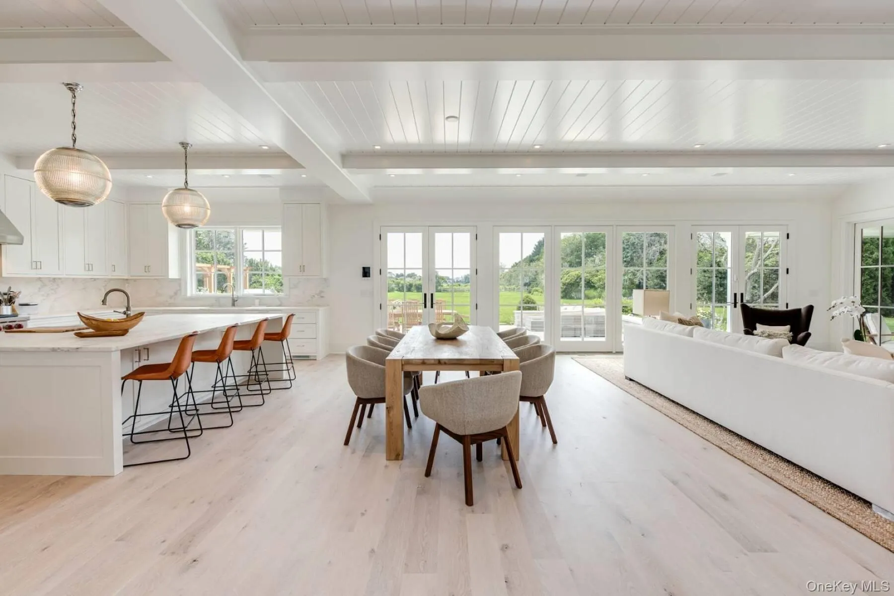 571 Pauls Lane, Southampton, NY, 7 Bedrooms Bedrooms, 15 Rooms Rooms,7 BathroomsBathrooms,Residential Lease,For Rent,Pauls,0,971552 571 Pauls Lane, Southampton, NY, 7 Bedrooms Bedrooms, 15 Rooms Rooms,7 BathroomsBathrooms,Residential Lease,For Rent,Pauls,0,971552