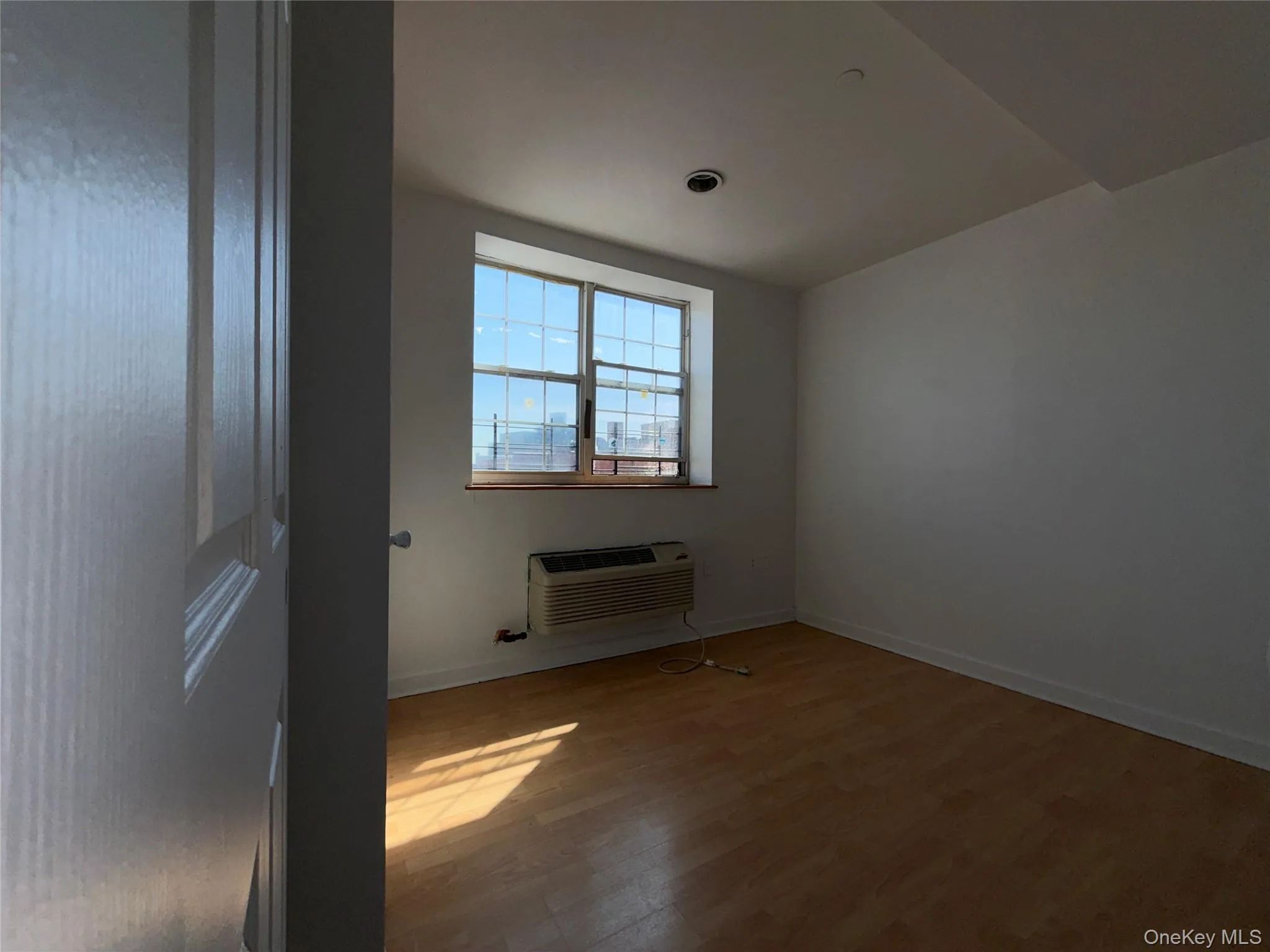 2381 Belmont Avenue, New York, NY, 3 Bedrooms Bedrooms, 6 Rooms Rooms,1 BathroomBathrooms,Residential Lease,For Rent,Belmont,0,971560 2381 Belmont Avenue, New York, NY, 3 Bedrooms Bedrooms, 6 Rooms Rooms,1 BathroomBathrooms,Residential Lease,For Rent,Belmont,0,971560