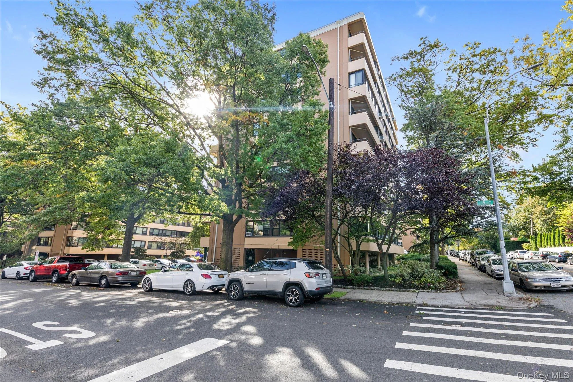 9-05 162 Street, New York, NY, 1 Bedroom Bedrooms, 4 Rooms Rooms,1 BathroomBathrooms,Residential,For Rent,162,0,971570 9-05 162 Street, New York, NY, 1 Bedroom Bedrooms, 4 Rooms Rooms,1 BathroomBathrooms,Residential,For Rent,162,0,971570