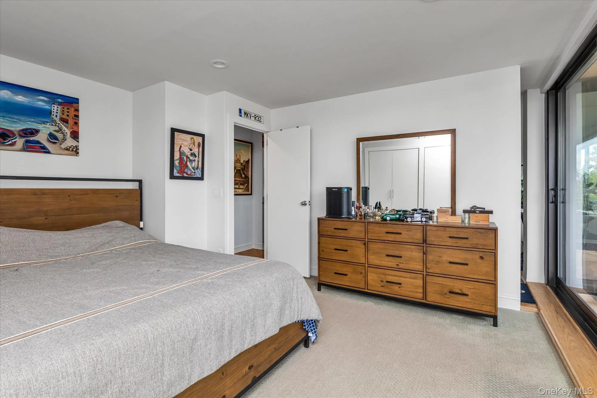 9-05 162 Street, New York, NY, 1 Bedroom Bedrooms, 4 Rooms Rooms,1 BathroomBathrooms,Residential,For Rent,162,0,971570 9-05 162 Street, New York, NY, 1 Bedroom Bedrooms, 4 Rooms Rooms,1 BathroomBathrooms,Residential,For Rent,162,0,971570