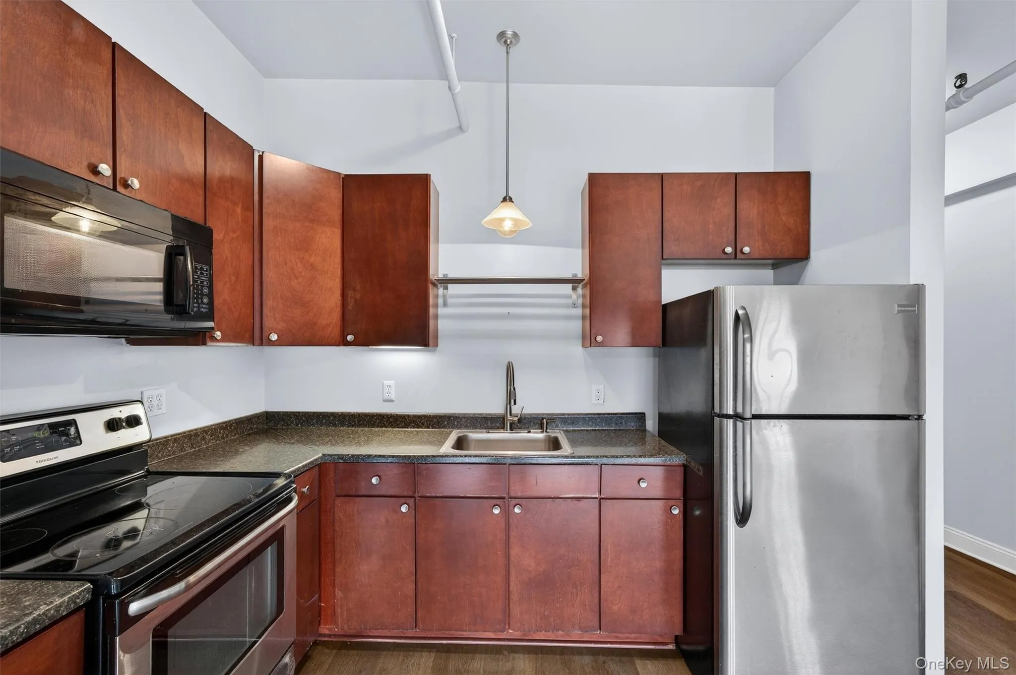 23 Main Street, Middletown, NY, 1 Bedroom Bedrooms, 3 Rooms Rooms,1 BathroomBathrooms,Residential Lease,For Rent,Main,0,971576 23 Main Street, Middletown, NY, 1 Bedroom Bedrooms, 3 Rooms Rooms,1 BathroomBathrooms,Residential Lease,For Rent,Main,0,971576
