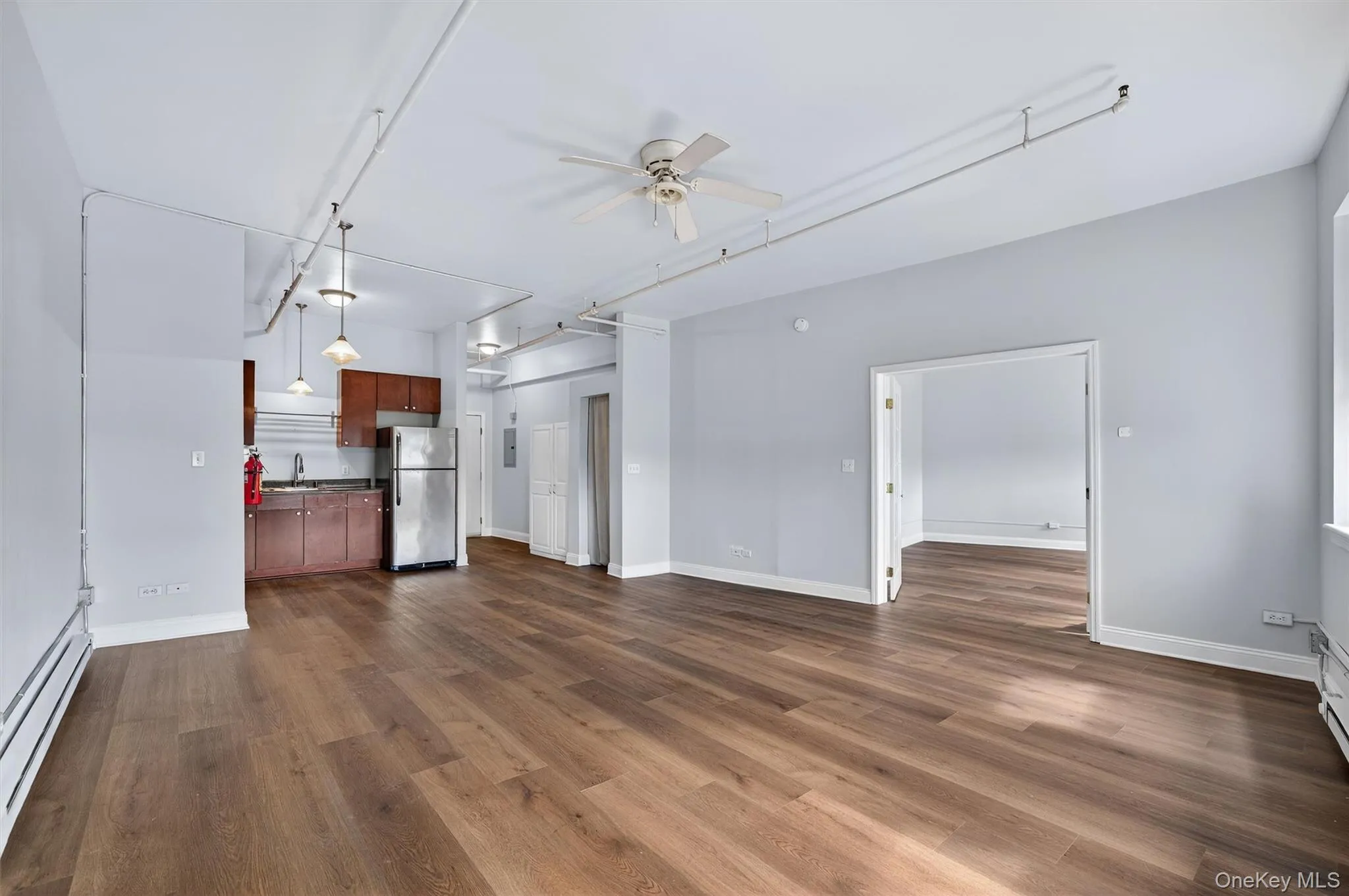 23 Main Street, Middletown, NY, 1 Bedroom Bedrooms, 3 Rooms Rooms,1 BathroomBathrooms,Residential Lease,For Rent,Main,0,971576 23 Main Street, Middletown, NY, 1 Bedroom Bedrooms, 3 Rooms Rooms,1 BathroomBathrooms,Residential Lease,For Rent,Main,0,971576