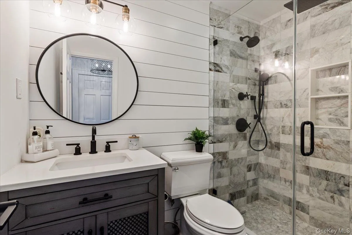 20 Alanson Lane, Southampton, NY, 6 Bedrooms Bedrooms, 10 Rooms Rooms,3 BathroomsBathrooms,Residential Lease,For Rent,Alanson,0,971585 20 Alanson Lane, Southampton, NY, 6 Bedrooms Bedrooms, 10 Rooms Rooms,3 BathroomsBathrooms,Residential Lease,For Rent,Alanson,0,971585