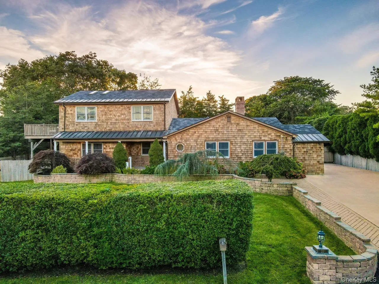 20 Alanson Lane, Southampton, NY, 6 Bedrooms Bedrooms, 10 Rooms Rooms,3 BathroomsBathrooms,Residential Lease,For Rent,Alanson,0,971585 20 Alanson Lane, Southampton, NY, 6 Bedrooms Bedrooms, 10 Rooms Rooms,3 BathroomsBathrooms,Residential Lease,For Rent,Alanson,0,971585