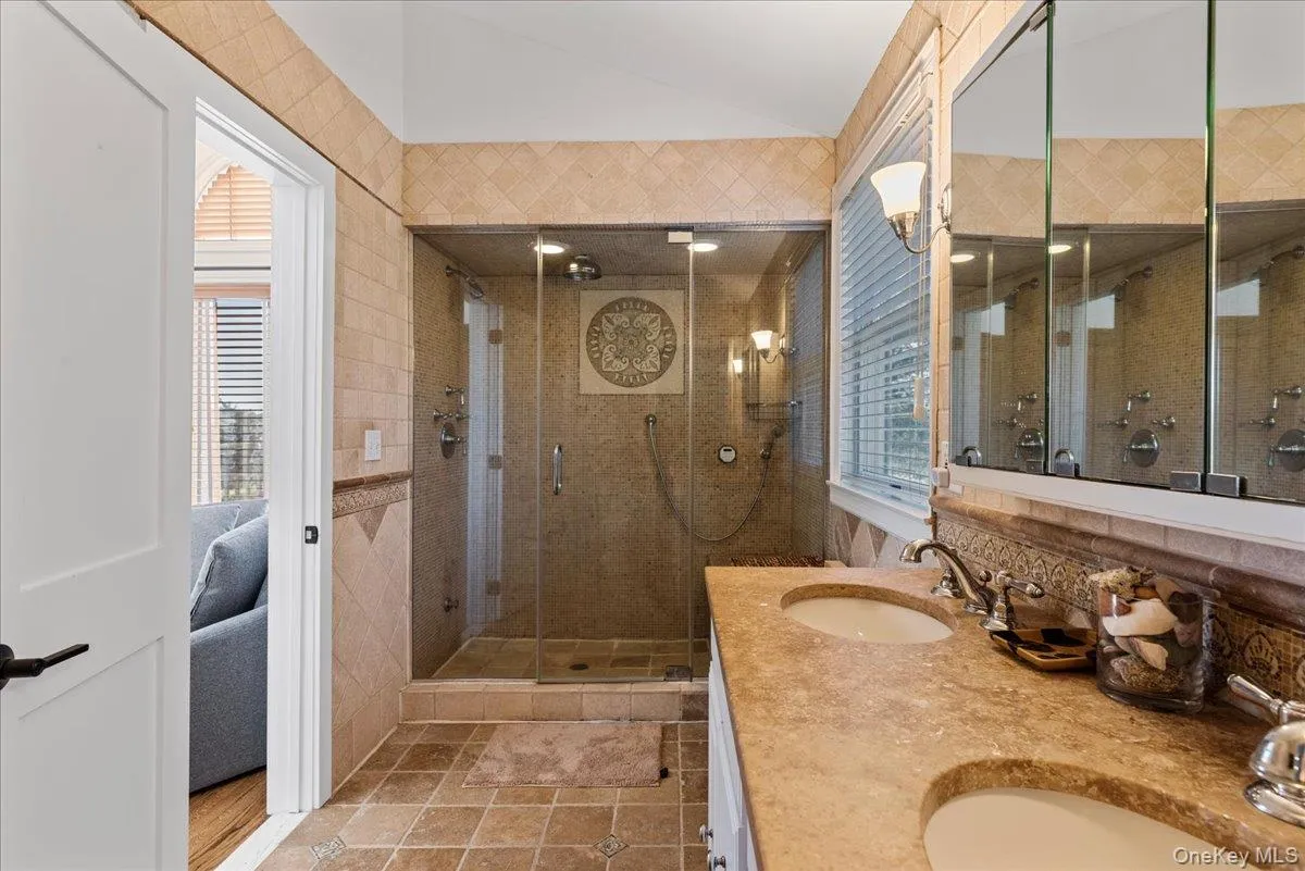 20 Alanson Lane, Southampton, NY, 6 Bedrooms Bedrooms, 10 Rooms Rooms,3 BathroomsBathrooms,Residential Lease,For Rent,Alanson,0,971585 20 Alanson Lane, Southampton, NY, 6 Bedrooms Bedrooms, 10 Rooms Rooms,3 BathroomsBathrooms,Residential Lease,For Rent,Alanson,0,971585