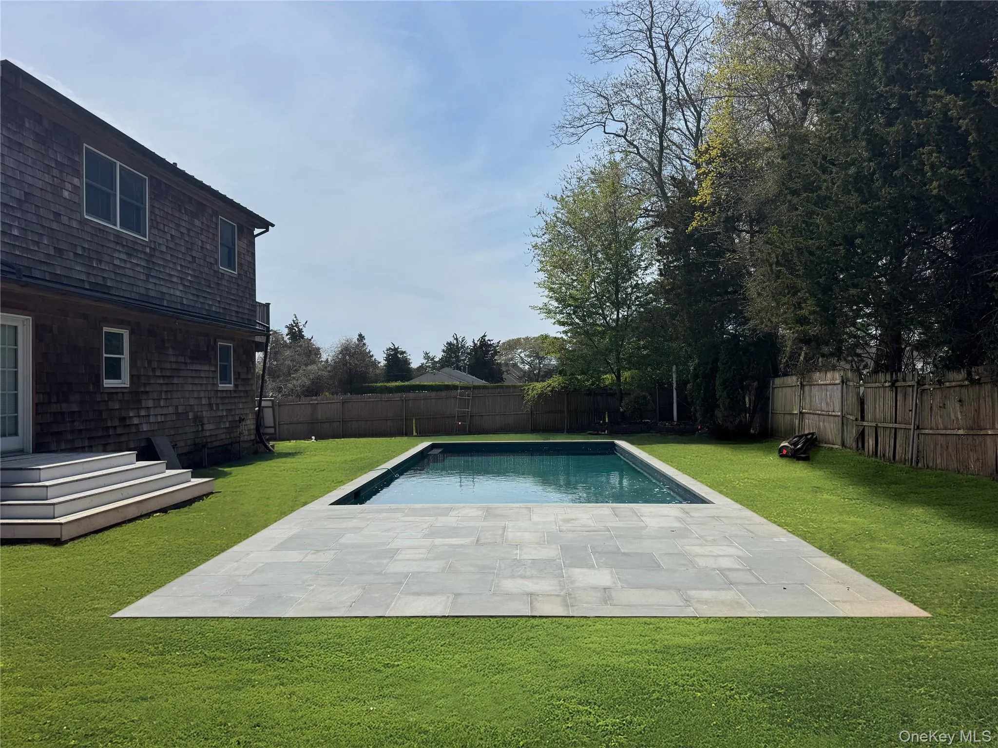 20 Alanson Lane, Southampton, NY, 6 Bedrooms Bedrooms, 10 Rooms Rooms,3 BathroomsBathrooms,Residential Lease,For Rent,Alanson,0,971585 20 Alanson Lane, Southampton, NY, 6 Bedrooms Bedrooms, 10 Rooms Rooms,3 BathroomsBathrooms,Residential Lease,For Rent,Alanson,0,971585