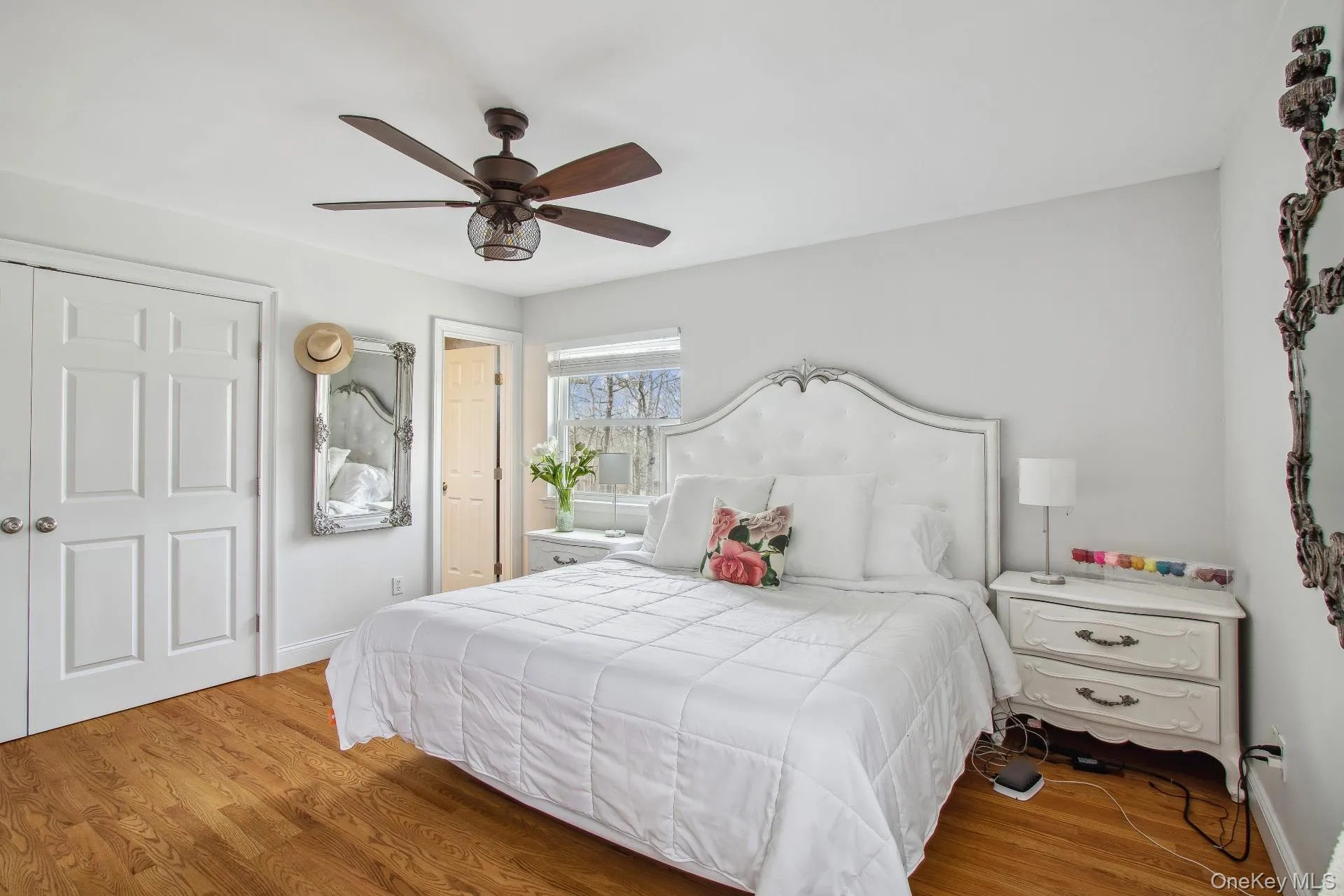 30 Squires Boulevard, Southampton, NY, 4 Bedrooms Bedrooms, 8 Rooms Rooms,3 BathroomsBathrooms,Residential Lease,For Rent,Squires,0,971589 30 Squires Boulevard, Southampton, NY, 4 Bedrooms Bedrooms, 8 Rooms Rooms,3 BathroomsBathrooms,Residential Lease,For Rent,Squires,0,971589