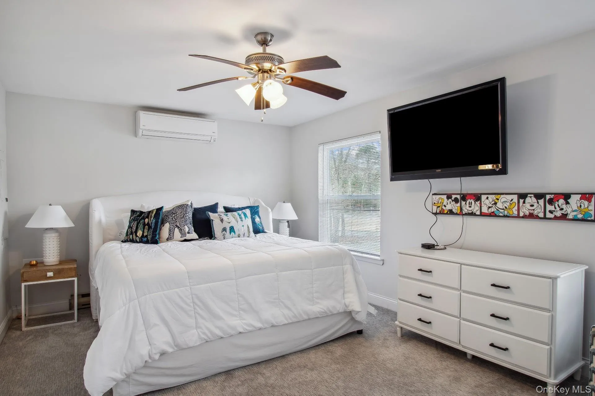 30 Squires Boulevard, Southampton, NY, 4 Bedrooms Bedrooms, 8 Rooms Rooms,3 BathroomsBathrooms,Residential Lease,For Rent,Squires,0,971589 30 Squires Boulevard, Southampton, NY, 4 Bedrooms Bedrooms, 8 Rooms Rooms,3 BathroomsBathrooms,Residential Lease,For Rent,Squires,0,971589