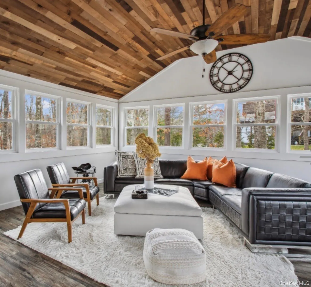 30 Squires Boulevard, Southampton, NY, 4 Bedrooms Bedrooms, 8 Rooms Rooms,3 BathroomsBathrooms,Residential Lease,For Rent,Squires,0,971589 30 Squires Boulevard, Southampton, NY, 4 Bedrooms Bedrooms, 8 Rooms Rooms,3 BathroomsBathrooms,Residential Lease,For Rent,Squires,0,971589