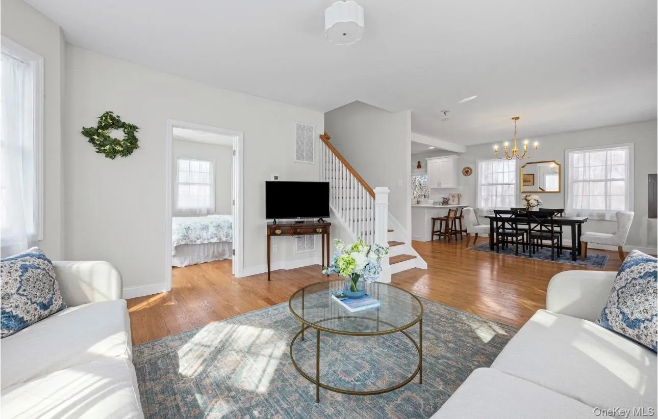 54 Hayground Road, Southampton, NY, 4 Bedrooms Bedrooms, 7 Rooms Rooms,2 BathroomsBathrooms,Residential,For Rent,Hayground,0,971595 54 Hayground Road, Southampton, NY, 4 Bedrooms Bedrooms, 7 Rooms Rooms,2 BathroomsBathrooms,Residential,For Rent,Hayground,0,971595