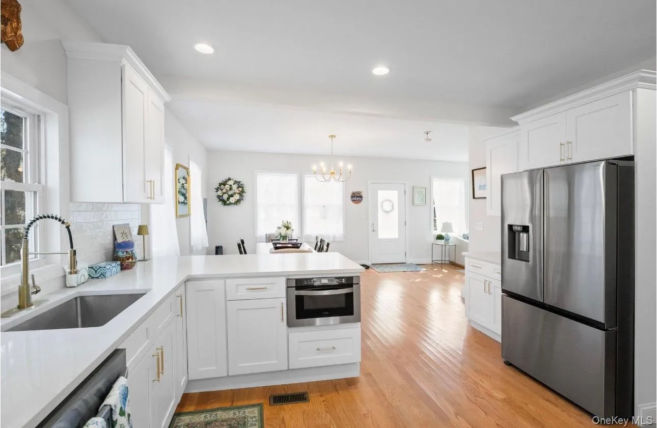 54 Hayground Road, Southampton, NY, 4 Bedrooms Bedrooms, 7 Rooms Rooms,2 BathroomsBathrooms,Residential,For Rent,Hayground,0,971595 54 Hayground Road, Southampton, NY, 4 Bedrooms Bedrooms, 7 Rooms Rooms,2 BathroomsBathrooms,Residential,For Rent,Hayground,0,971595