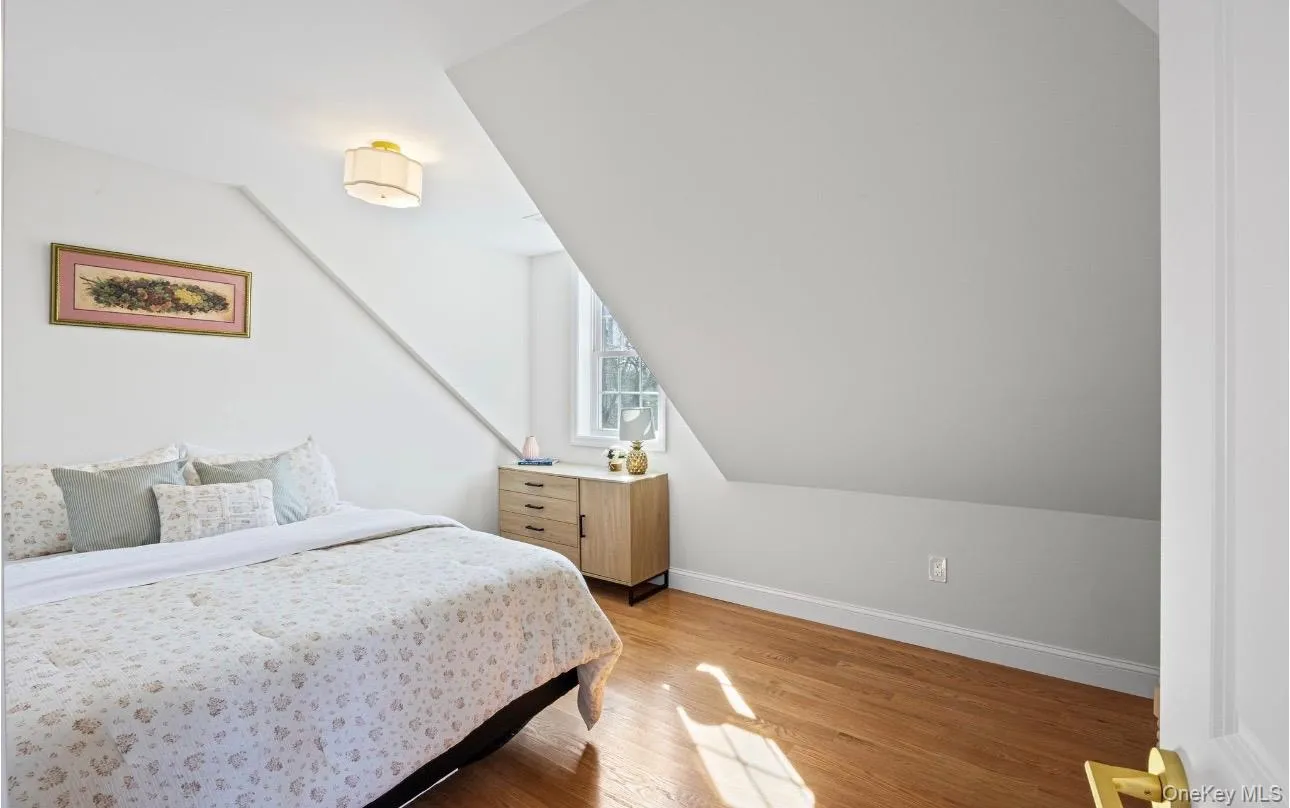 54 Hayground Road, Southampton, NY, 4 Bedrooms Bedrooms, 7 Rooms Rooms,2 BathroomsBathrooms,Residential,For Rent,Hayground,0,971595 54 Hayground Road, Southampton, NY, 4 Bedrooms Bedrooms, 7 Rooms Rooms,2 BathroomsBathrooms,Residential,For Rent,Hayground,0,971595