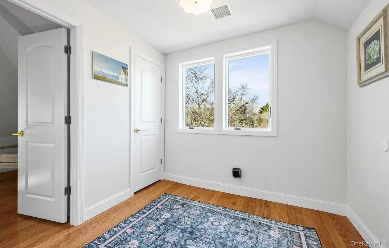 54 Hayground Road, Southampton, NY, 4 Bedrooms Bedrooms, 7 Rooms Rooms,2 BathroomsBathrooms,Residential,For Rent,Hayground,0,971595 54 Hayground Road, Southampton, NY, 4 Bedrooms Bedrooms, 7 Rooms Rooms,2 BathroomsBathrooms,Residential,For Rent,Hayground,0,971595