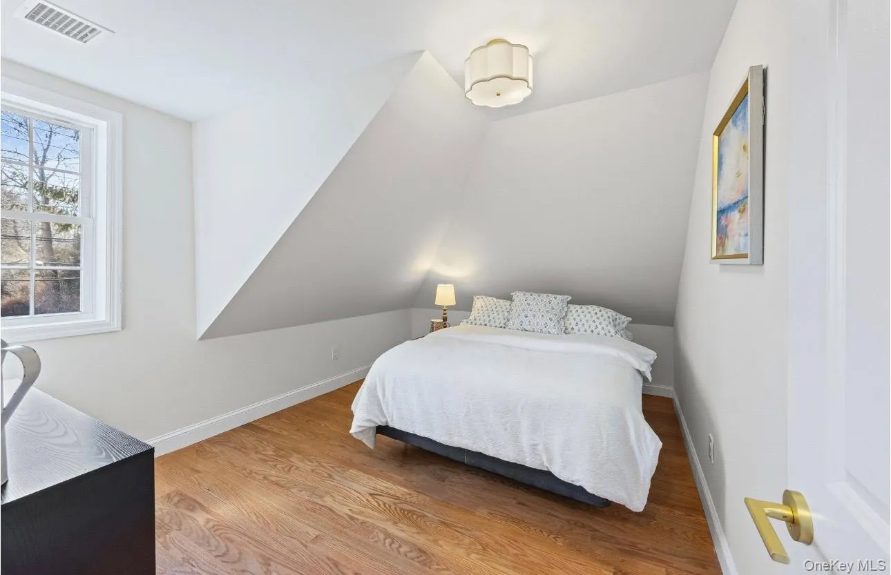 54 Hayground Road, Southampton, NY, 4 Bedrooms Bedrooms, 7 Rooms Rooms,2 BathroomsBathrooms,Residential,For Rent,Hayground,0,971595 54 Hayground Road, Southampton, NY, 4 Bedrooms Bedrooms, 7 Rooms Rooms,2 BathroomsBathrooms,Residential,For Rent,Hayground,0,971595