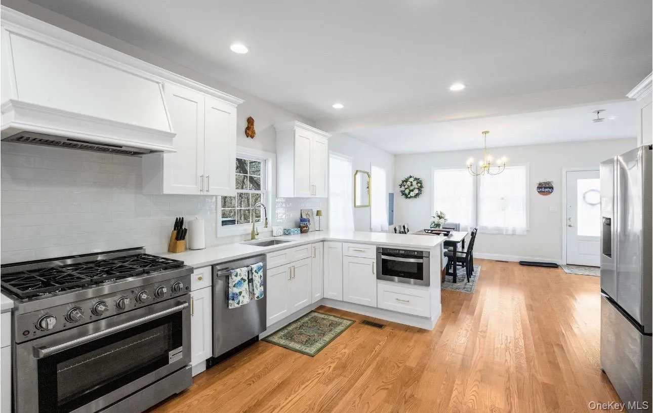 54 Hayground Road, Southampton, NY, 4 Bedrooms Bedrooms, 7 Rooms Rooms,2 BathroomsBathrooms,Residential,For Rent,Hayground,0,971595 54 Hayground Road, Southampton, NY, 4 Bedrooms Bedrooms, 7 Rooms Rooms,2 BathroomsBathrooms,Residential,For Rent,Hayground,0,971595