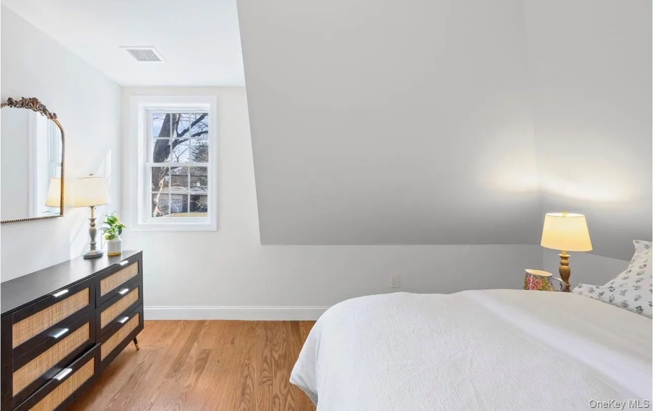 54 Hayground Road, Southampton, NY, 4 Bedrooms Bedrooms, 7 Rooms Rooms,2 BathroomsBathrooms,Residential,For Rent,Hayground,0,971595 54 Hayground Road, Southampton, NY, 4 Bedrooms Bedrooms, 7 Rooms Rooms,2 BathroomsBathrooms,Residential,For Rent,Hayground,0,971595