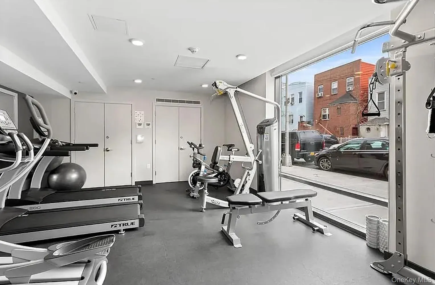 37-40 27th Street, New York, NY, 1 Bedroom Bedrooms, 3 Rooms Rooms,1 BathroomBathrooms,Residential Lease,For Rent,27th,0,971600 37-40 27th Street, New York, NY, 1 Bedroom Bedrooms, 3 Rooms Rooms,1 BathroomBathrooms,Residential Lease,For Rent,27th,0,971600