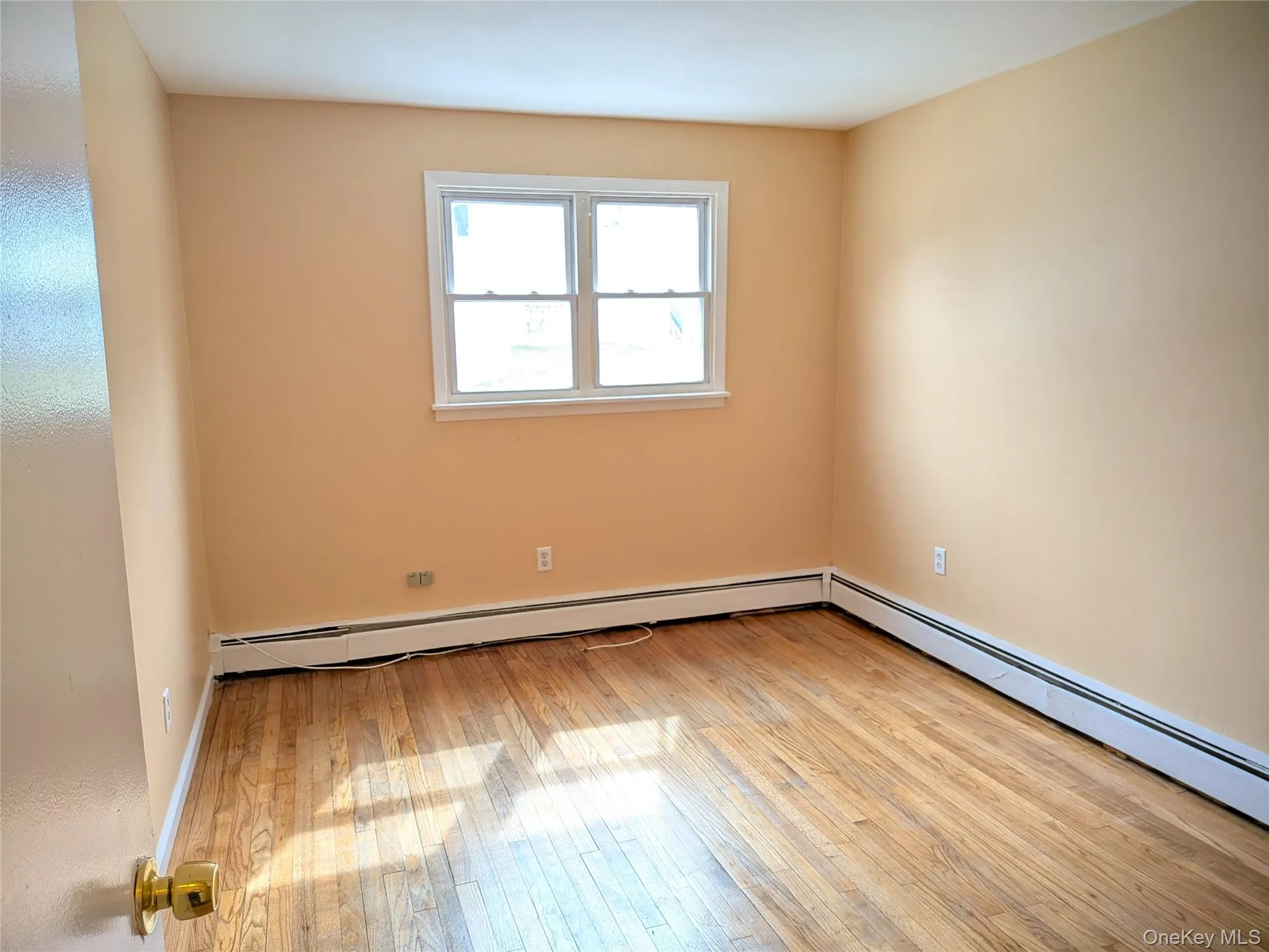 1521 Route 208, Blooming Grove, NY, 3 Bedrooms Bedrooms, 5 Rooms Rooms,1 BathroomBathrooms,Residential Lease,For Rent,Route 208,0,971633 1521 Route 208, Blooming Grove, NY, 3 Bedrooms Bedrooms, 5 Rooms Rooms,1 BathroomBathrooms,Residential Lease,For Rent,Route 208,0,971633