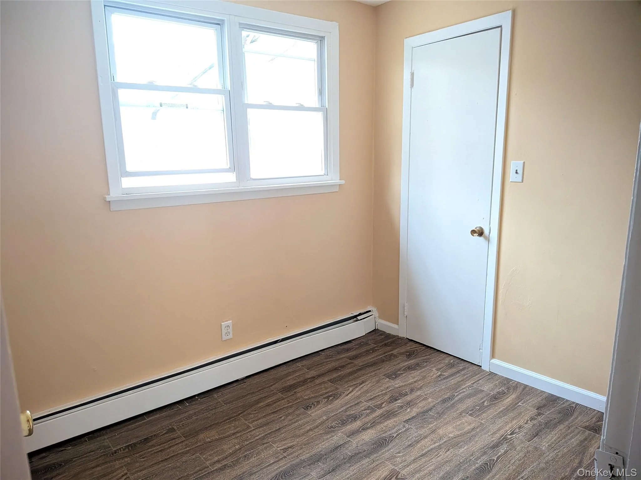 1521 Route 208, Blooming Grove, NY, 3 Bedrooms Bedrooms, 5 Rooms Rooms,1 BathroomBathrooms,Residential Lease,For Rent,Route 208,0,971633 1521 Route 208, Blooming Grove, NY, 3 Bedrooms Bedrooms, 5 Rooms Rooms,1 BathroomBathrooms,Residential Lease,For Rent,Route 208,0,971633