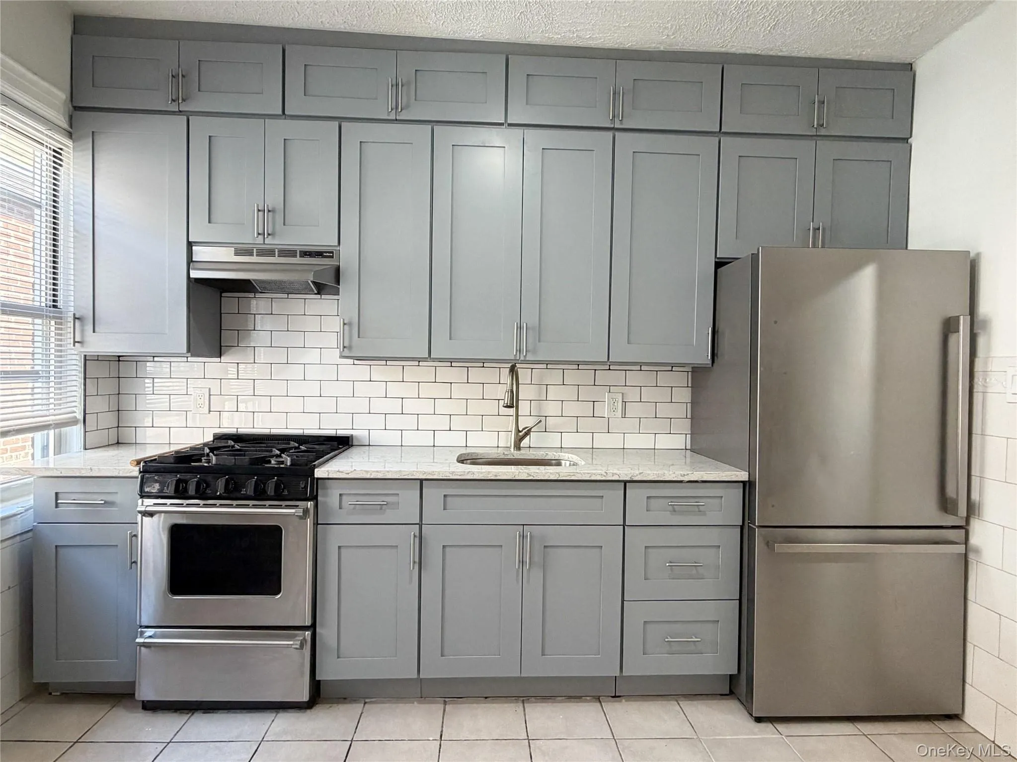 2863 Coddington Avenue, New York, NY, 2 Bedrooms Bedrooms, 4 Rooms Rooms,1 BathroomBathrooms,Residential Lease,For Rent,Coddington,0,971640 2863 Coddington Avenue, New York, NY, 2 Bedrooms Bedrooms, 4 Rooms Rooms,1 BathroomBathrooms,Residential Lease,For Rent,Coddington,0,971640