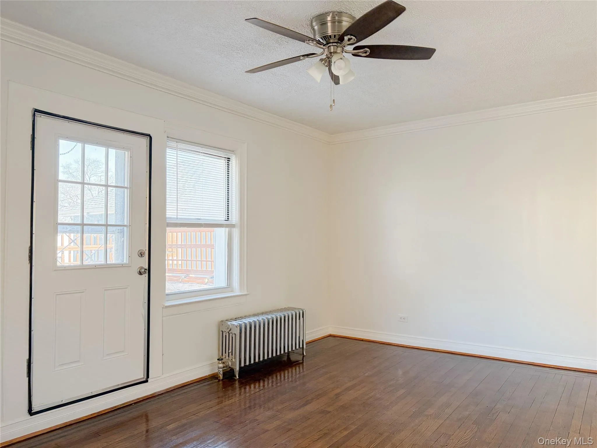 Main Bedroom Main Bedroom