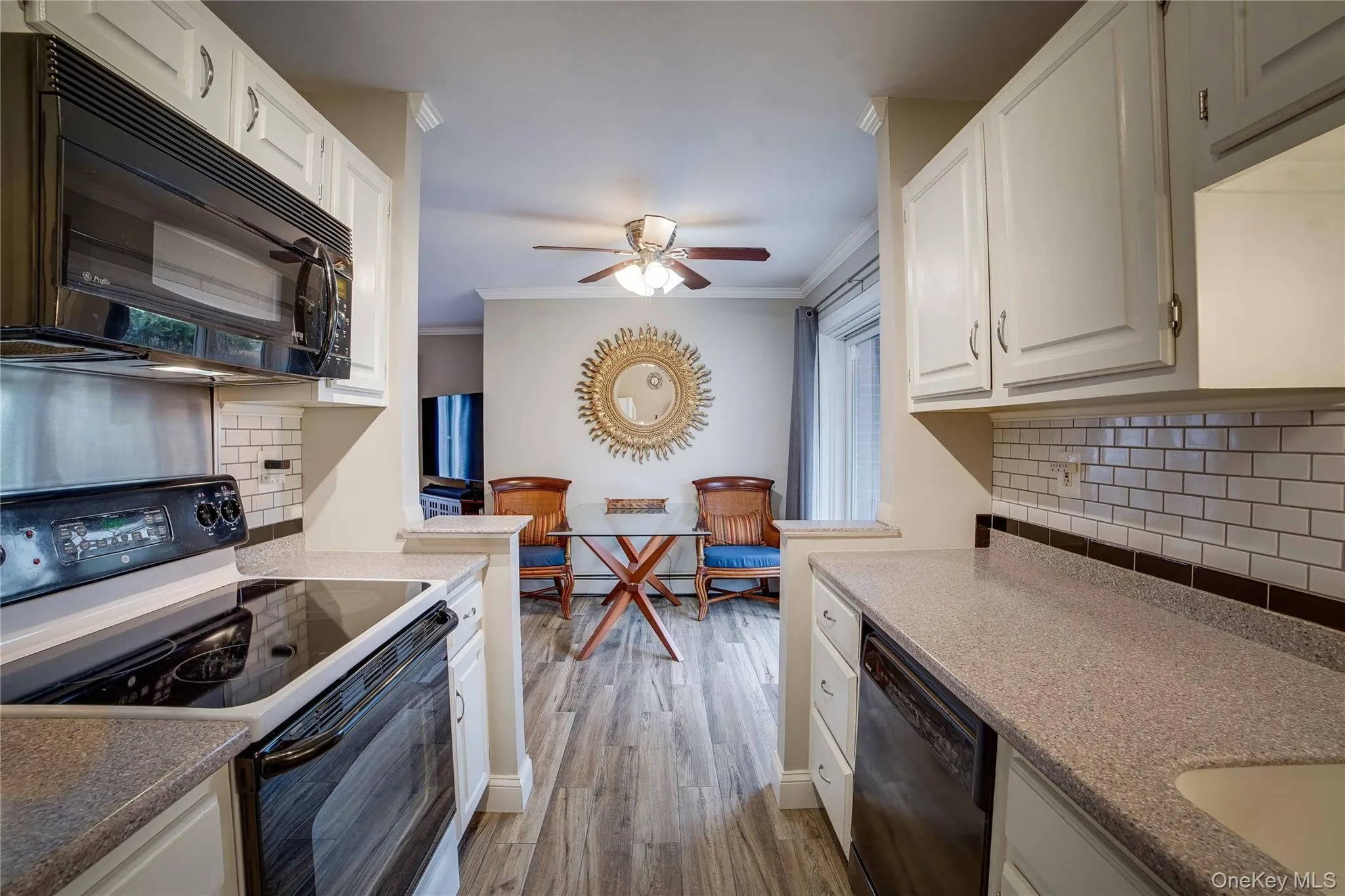 55 Broadway, White Plains, NY, 2 Bedrooms Bedrooms, 5 Rooms Rooms,1 BathroomBathrooms,Residential Sale,For Rent,Broadway,0,971650 55 Broadway, White Plains, NY, 2 Bedrooms Bedrooms, 5 Rooms Rooms,1 BathroomBathrooms,Residential Sale,For Rent,Broadway,0,971650