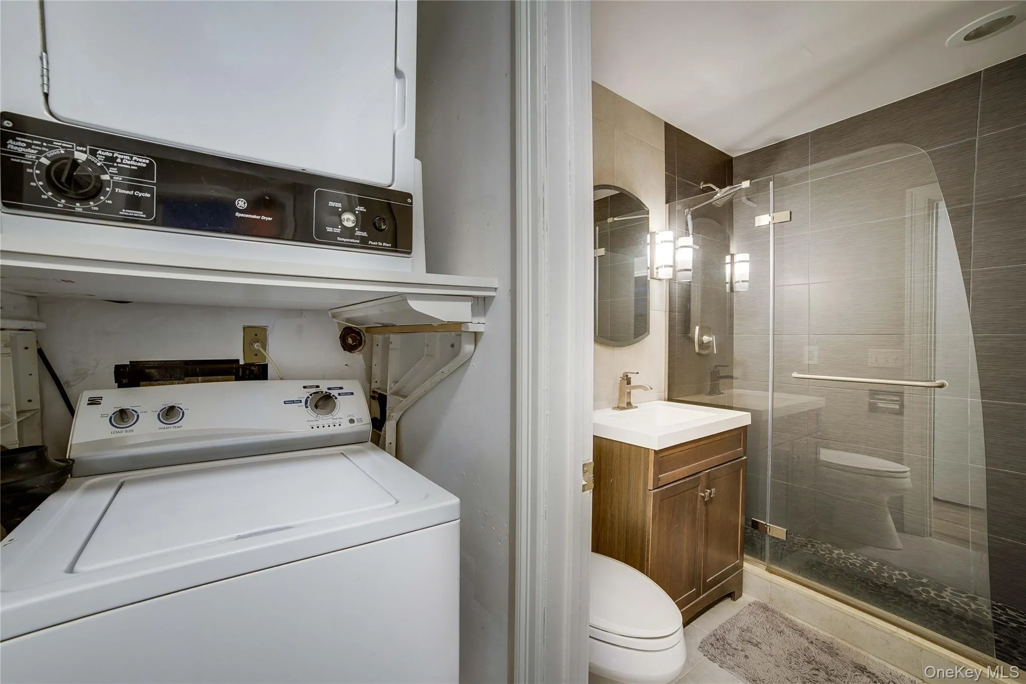 55 Broadway, White Plains, NY, 2 Bedrooms Bedrooms, 5 Rooms Rooms,1 BathroomBathrooms,Residential Sale,For Rent,Broadway,0,971650 55 Broadway, White Plains, NY, 2 Bedrooms Bedrooms, 5 Rooms Rooms,1 BathroomBathrooms,Residential Sale,For Rent,Broadway,0,971650