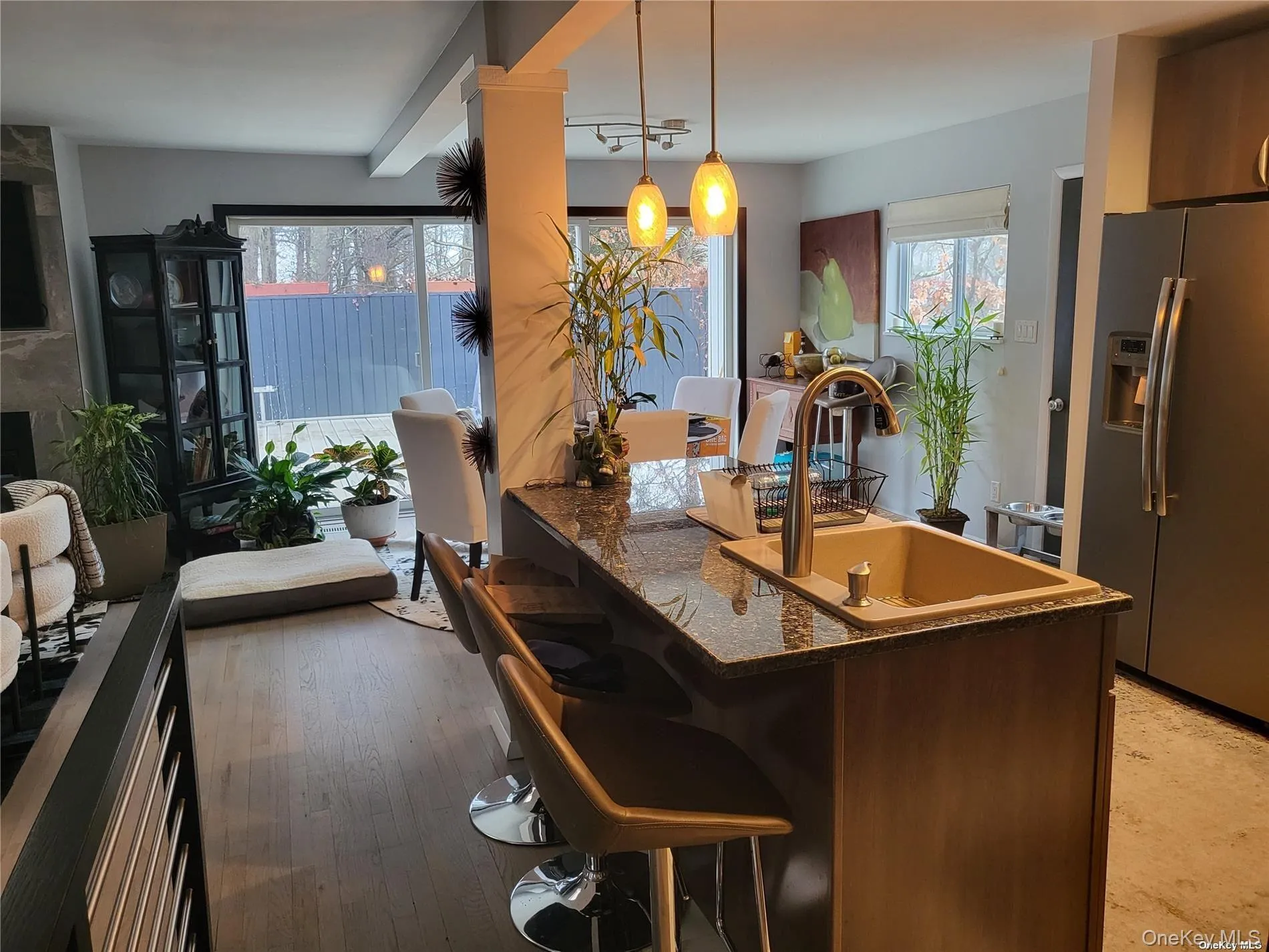 73 Spinney Road, Southampton, NY, 3 Bedrooms Bedrooms, 7 Rooms Rooms,2 BathroomsBathrooms,Residential Lease,For Rent,Spinney,0,971665 73 Spinney Road, Southampton, NY, 3 Bedrooms Bedrooms, 7 Rooms Rooms,2 BathroomsBathrooms,Residential Lease,For Rent,Spinney,0,971665