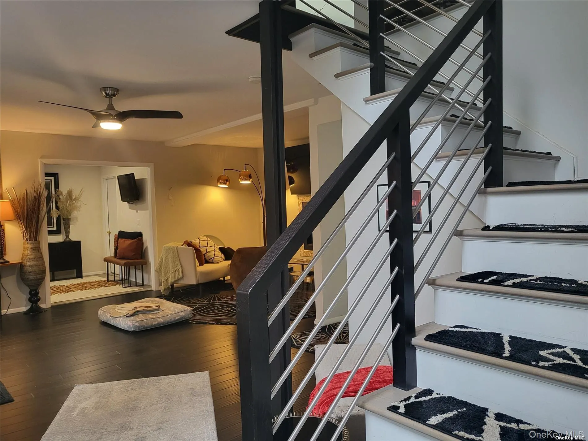 73 Spinney Road, Southampton, NY, 3 Bedrooms Bedrooms, 7 Rooms Rooms,2 BathroomsBathrooms,Residential Lease,For Rent,Spinney,0,971665 73 Spinney Road, Southampton, NY, 3 Bedrooms Bedrooms, 7 Rooms Rooms,2 BathroomsBathrooms,Residential Lease,For Rent,Spinney,0,971665