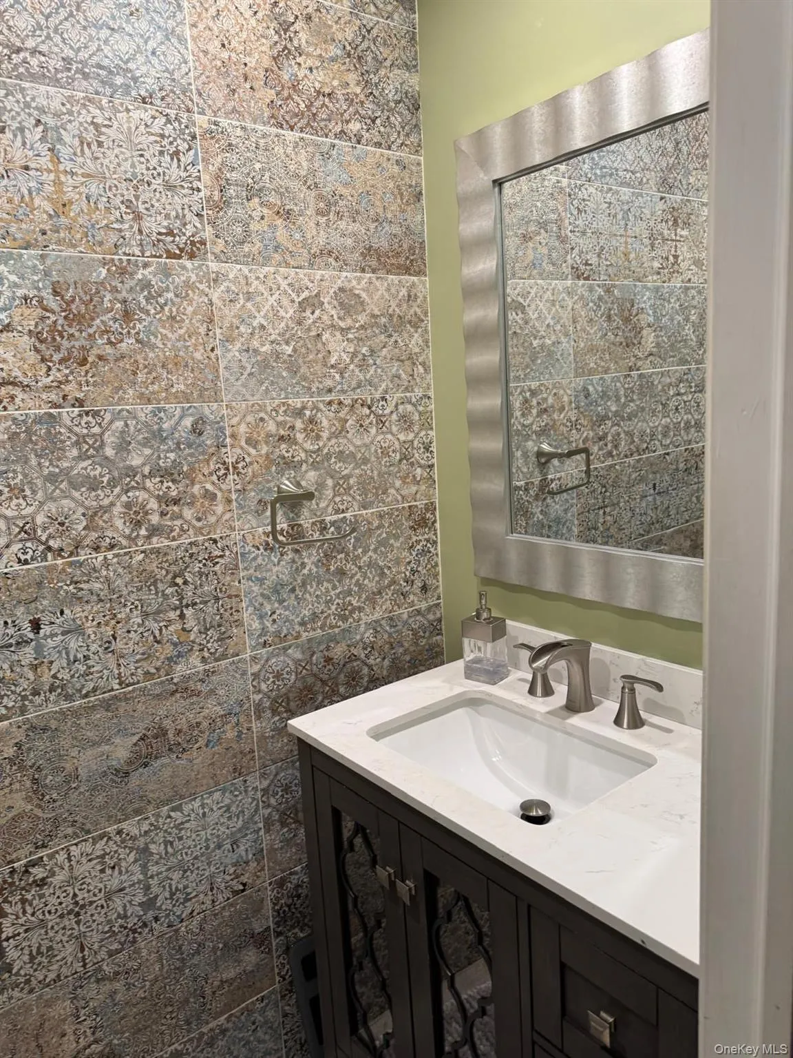 48 Jefferson Rd, Oyster Bay, NY, 3 Bedrooms Bedrooms, 7 Rooms Rooms,1 BathroomBathrooms,Residential Lease,For Rent,Jefferson Rd,0,971666 48 Jefferson Rd, Oyster Bay, NY, 3 Bedrooms Bedrooms, 7 Rooms Rooms,1 BathroomBathrooms,Residential Lease,For Rent,Jefferson Rd,0,971666