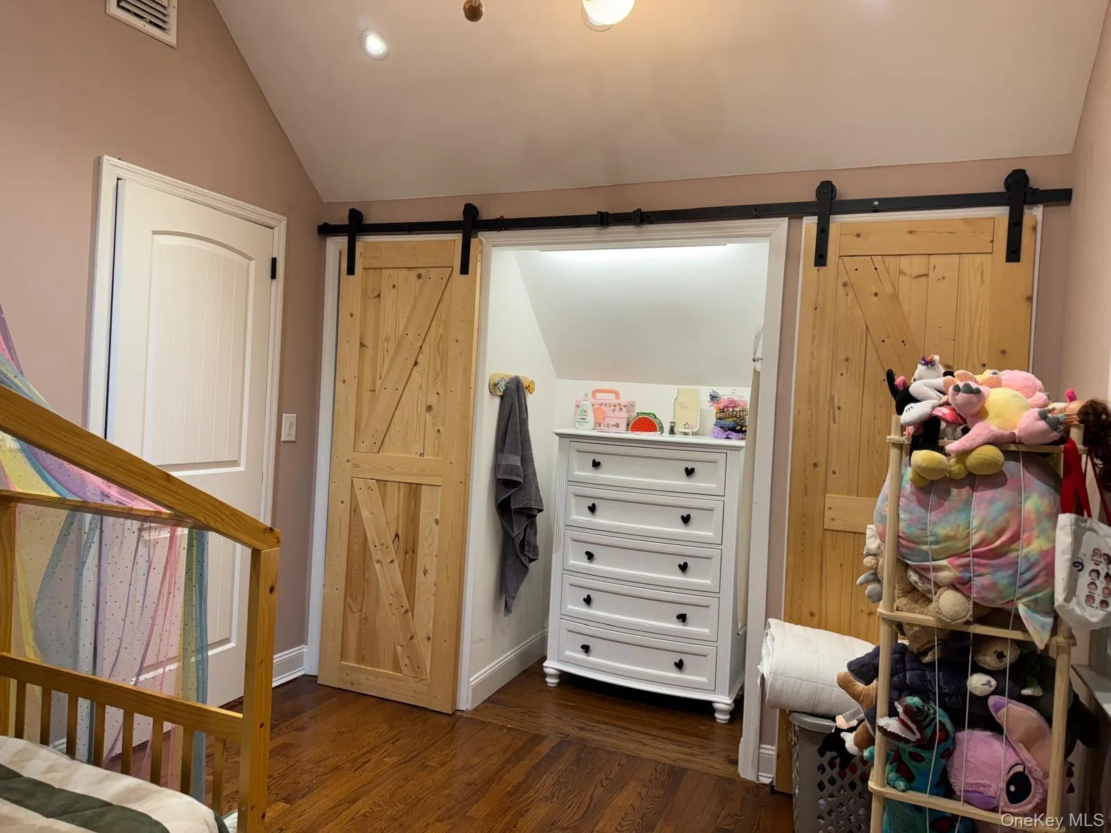 48 Jefferson Rd, Oyster Bay, NY, 3 Bedrooms Bedrooms, 7 Rooms Rooms,1 BathroomBathrooms,Residential Lease,For Rent,Jefferson Rd,0,971666 48 Jefferson Rd, Oyster Bay, NY, 3 Bedrooms Bedrooms, 7 Rooms Rooms,1 BathroomBathrooms,Residential Lease,For Rent,Jefferson Rd,0,971666