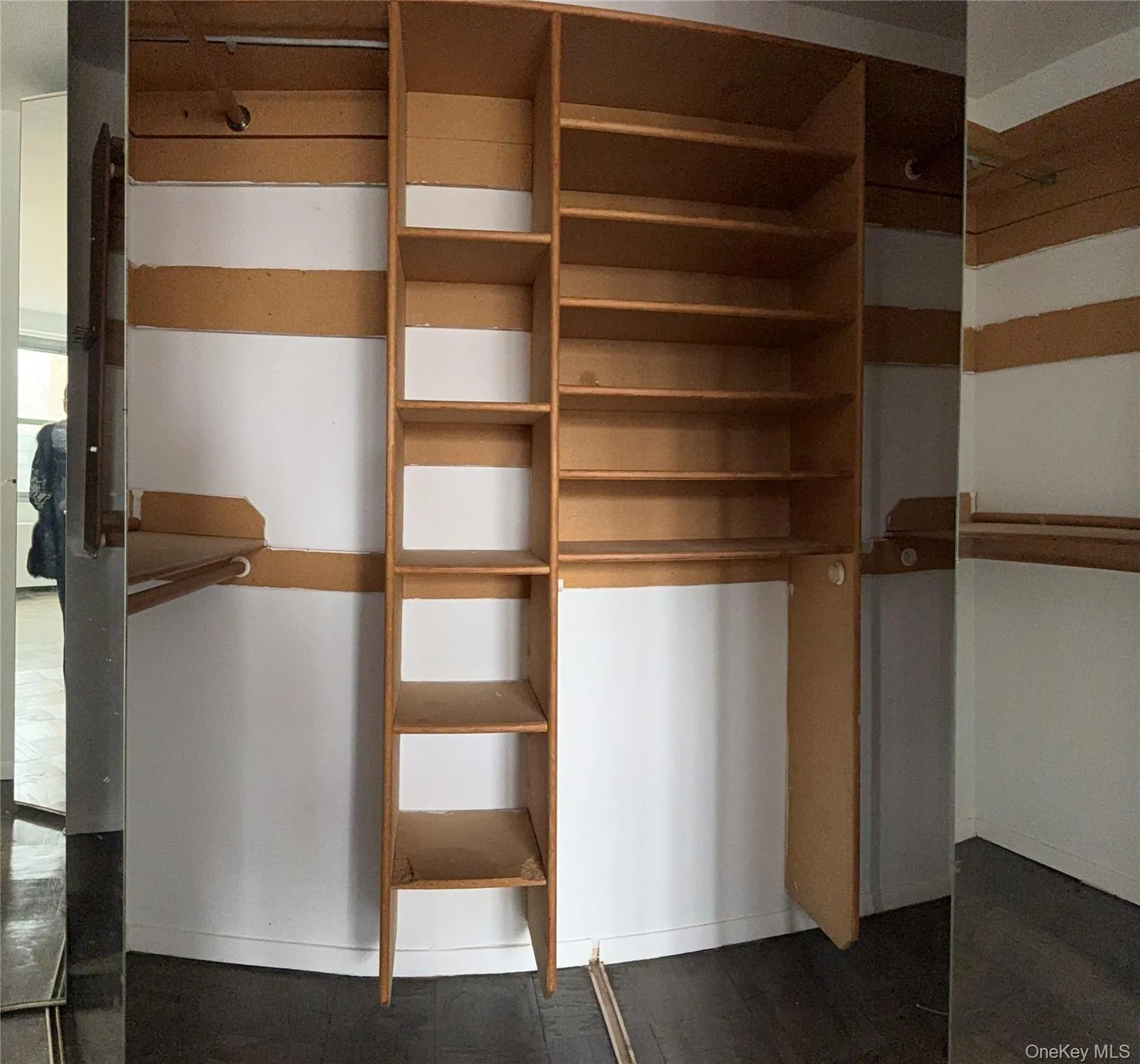 61-20 Grand Central Parkway, New York, NY, 2 Bedrooms Bedrooms, 5 Rooms Rooms,2 BathroomsBathrooms,Residential Lease,For Rent,Grand Central,0,971678 61-20 Grand Central Parkway, New York, NY, 2 Bedrooms Bedrooms, 5 Rooms Rooms,2 BathroomsBathrooms,Residential Lease,For Rent,Grand Central,0,971678