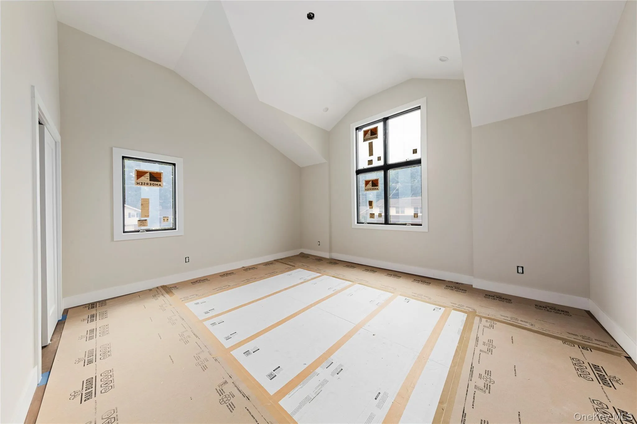 555 Marian Court, Hempstead, NY, 5 Bedrooms Bedrooms, 18 Rooms Rooms,5 BathroomsBathrooms,Residential,For Rent,Marian,0,971681 555 Marian Court, Hempstead, NY, 5 Bedrooms Bedrooms, 18 Rooms Rooms,5 BathroomsBathrooms,Residential,For Rent,Marian,0,971681