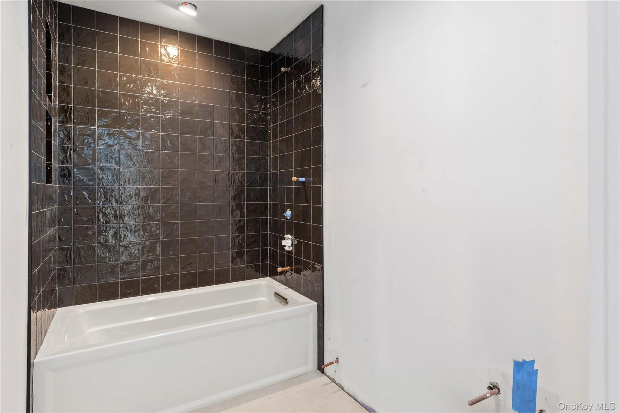 555 Marian Court, Hempstead, NY, 5 Bedrooms Bedrooms, 18 Rooms Rooms,5 BathroomsBathrooms,Residential,For Rent,Marian,0,971681 555 Marian Court, Hempstead, NY, 5 Bedrooms Bedrooms, 18 Rooms Rooms,5 BathroomsBathrooms,Residential,For Rent,Marian,0,971681