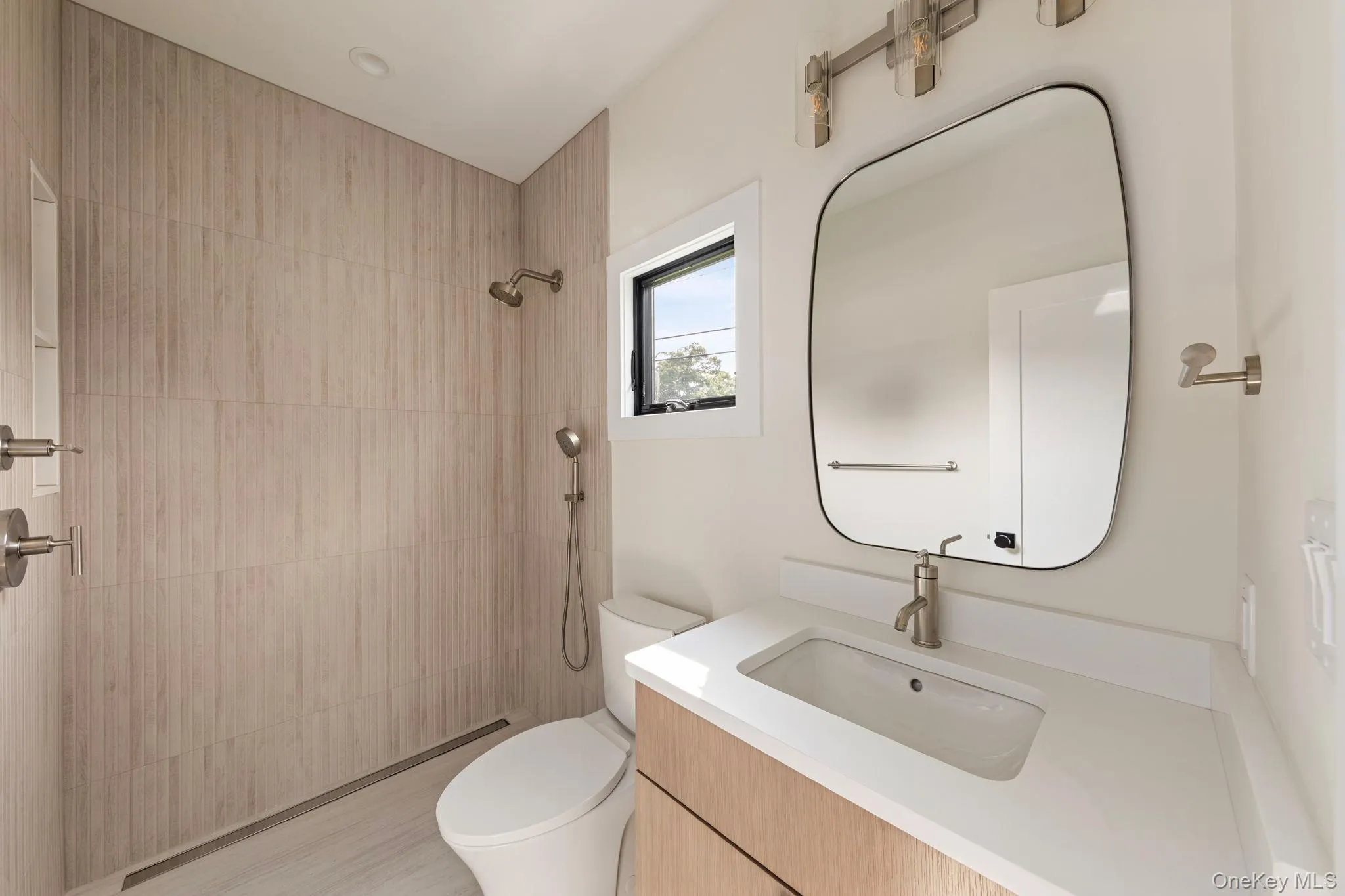 555 Marian Court, Hempstead, NY, 5 Bedrooms Bedrooms, 18 Rooms Rooms,5 BathroomsBathrooms,Residential,For Rent,Marian,0,971681 555 Marian Court, Hempstead, NY, 5 Bedrooms Bedrooms, 18 Rooms Rooms,5 BathroomsBathrooms,Residential,For Rent,Marian,0,971681