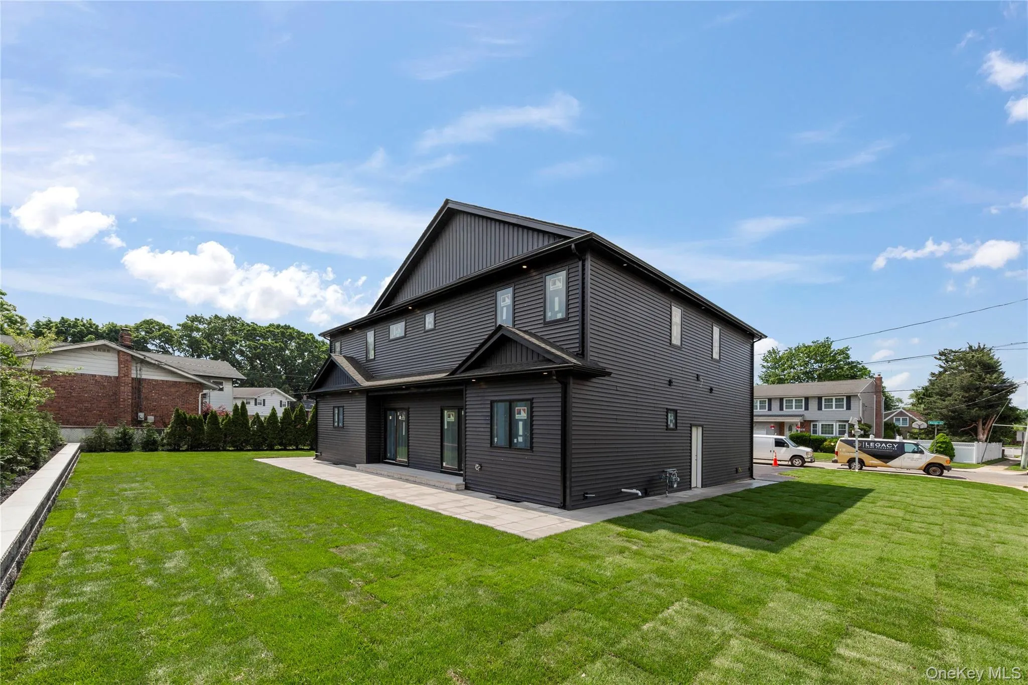 555 Marian Court, Hempstead, NY, 5 Bedrooms Bedrooms, 18 Rooms Rooms,5 BathroomsBathrooms,Residential,For Rent,Marian,0,971681 555 Marian Court, Hempstead, NY, 5 Bedrooms Bedrooms, 18 Rooms Rooms,5 BathroomsBathrooms,Residential,For Rent,Marian,0,971681