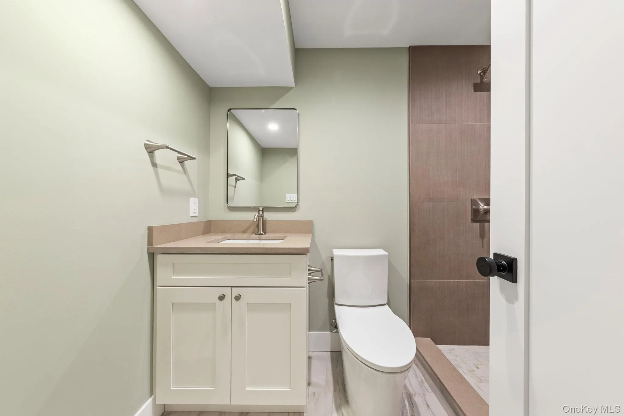 555 Marian Court, Hempstead, NY, 5 Bedrooms Bedrooms, 18 Rooms Rooms,5 BathroomsBathrooms,Residential,For Rent,Marian,0,971681 555 Marian Court, Hempstead, NY, 5 Bedrooms Bedrooms, 18 Rooms Rooms,5 BathroomsBathrooms,Residential,For Rent,Marian,0,971681