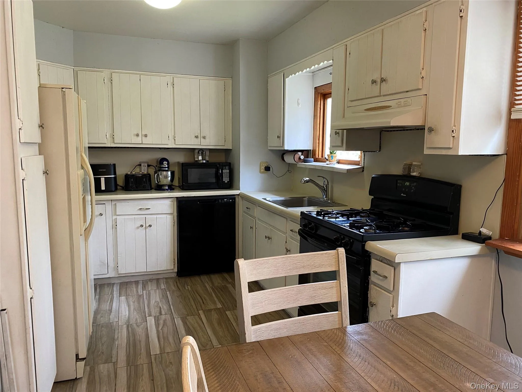 43 Duelk Avenue, Monroe, NY, 4 Bedrooms Bedrooms, 7 Rooms Rooms,1 BathroomBathrooms,Residential Sale,For Rent,Duelk,0,971682 43 Duelk Avenue, Monroe, NY, 4 Bedrooms Bedrooms, 7 Rooms Rooms,1 BathroomBathrooms,Residential Sale,For Rent,Duelk,0,971682