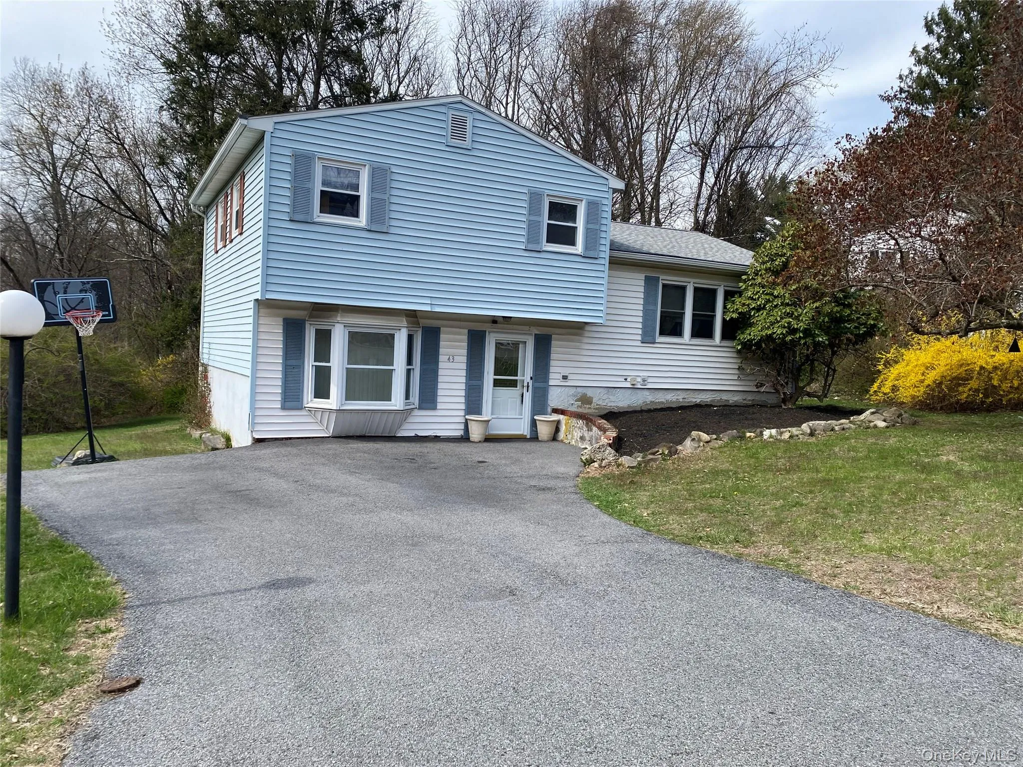 43 Duelk Avenue, Monroe, NY, 4 Bedrooms Bedrooms, 7 Rooms Rooms,1 BathroomBathrooms,Residential Sale,For Rent,Duelk,0,971682 43 Duelk Avenue, Monroe, NY, 4 Bedrooms Bedrooms, 7 Rooms Rooms,1 BathroomBathrooms,Residential Sale,For Rent,Duelk,0,971682