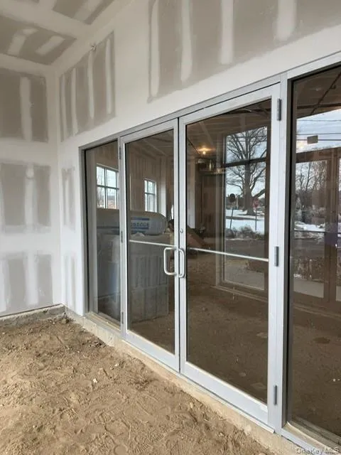 227 4th Avenue, Islip, NY, ,Commercial Lease,For Rent,4th,0,971686 227 4th Avenue, Islip, NY, ,Commercial Lease,For Rent,4th,0,971686