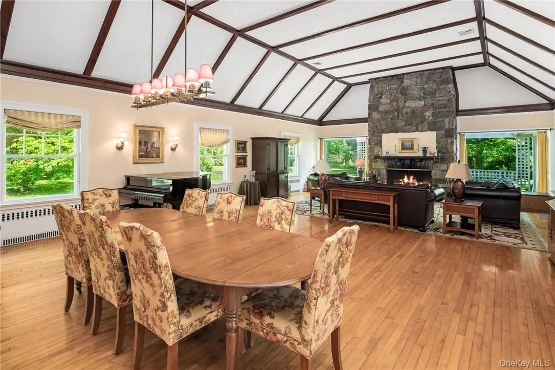 220 Croton Avenue, New Castle, NY, 5 Bedrooms Bedrooms, 10 Rooms Rooms,5 BathroomsBathrooms,Residential Lease,For Rent,Croton,0,971717 220 Croton Avenue, New Castle, NY, 5 Bedrooms Bedrooms, 10 Rooms Rooms,5 BathroomsBathrooms,Residential Lease,For Rent,Croton,0,971717