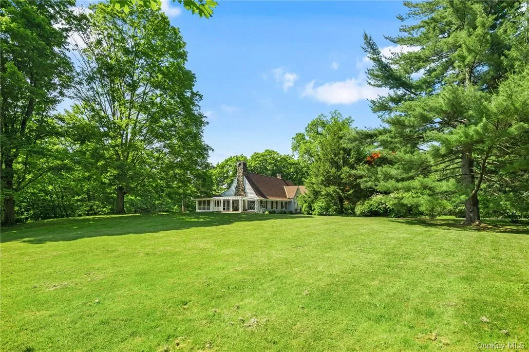 Expansive level yard Expansive level yard