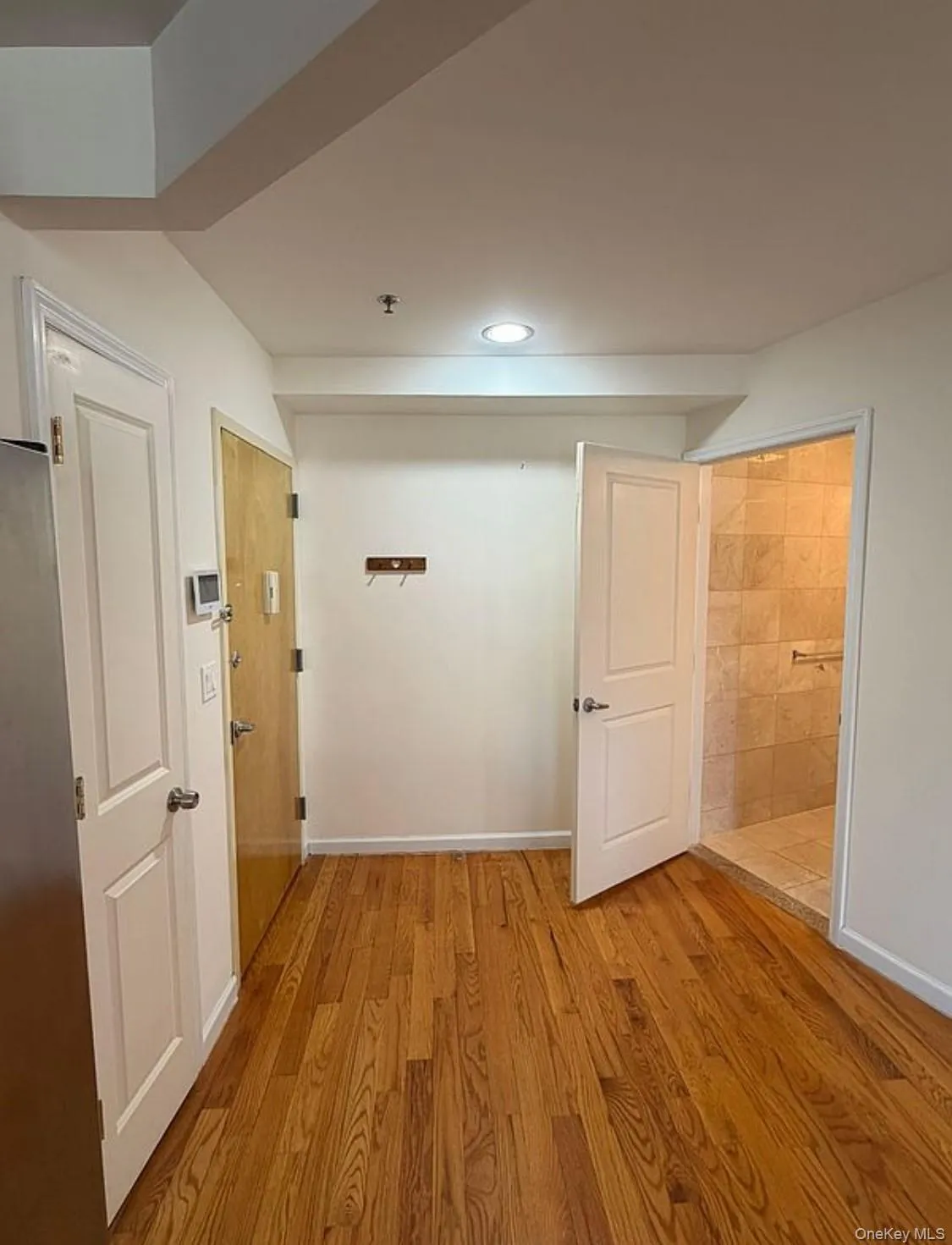 8265 116th Street, New York, NY, 2 Bedrooms Bedrooms, 5 Rooms Rooms,2 BathroomsBathrooms,Residential Lease,For Rent,116th,0,971723 8265 116th Street, New York, NY, 2 Bedrooms Bedrooms, 5 Rooms Rooms,2 BathroomsBathrooms,Residential Lease,For Rent,116th,0,971723