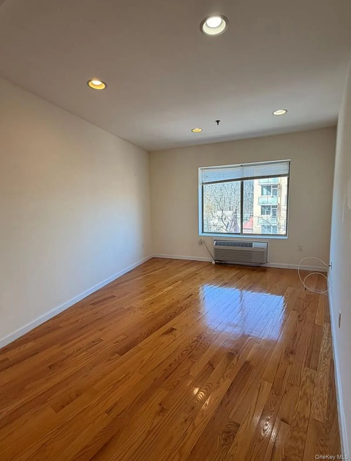 8265 116th Street, New York, NY, 2 Bedrooms Bedrooms, 5 Rooms Rooms,2 BathroomsBathrooms,Residential Lease,For Rent,116th,0,971723 8265 116th Street, New York, NY, 2 Bedrooms Bedrooms, 5 Rooms Rooms,2 BathroomsBathrooms,Residential Lease,For Rent,116th,0,971723