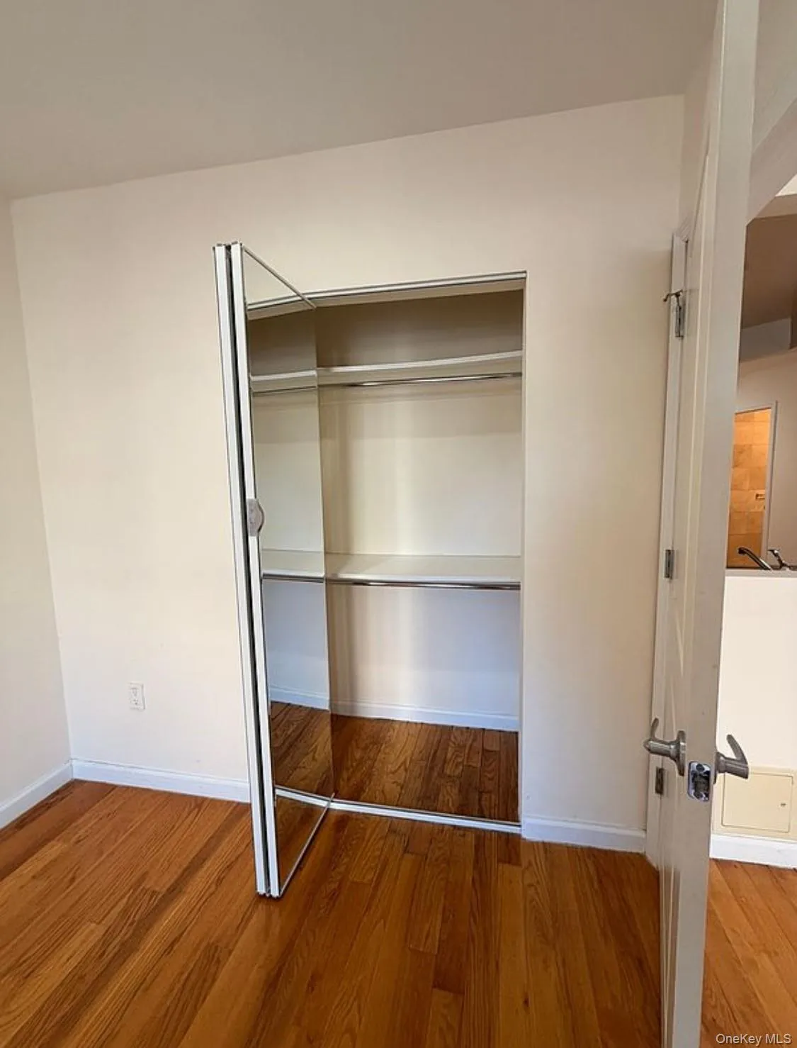 8265 116th Street, New York, NY, 2 Bedrooms Bedrooms, 5 Rooms Rooms,2 BathroomsBathrooms,Residential Lease,For Rent,116th,0,971723 8265 116th Street, New York, NY, 2 Bedrooms Bedrooms, 5 Rooms Rooms,2 BathroomsBathrooms,Residential Lease,For Rent,116th,0,971723