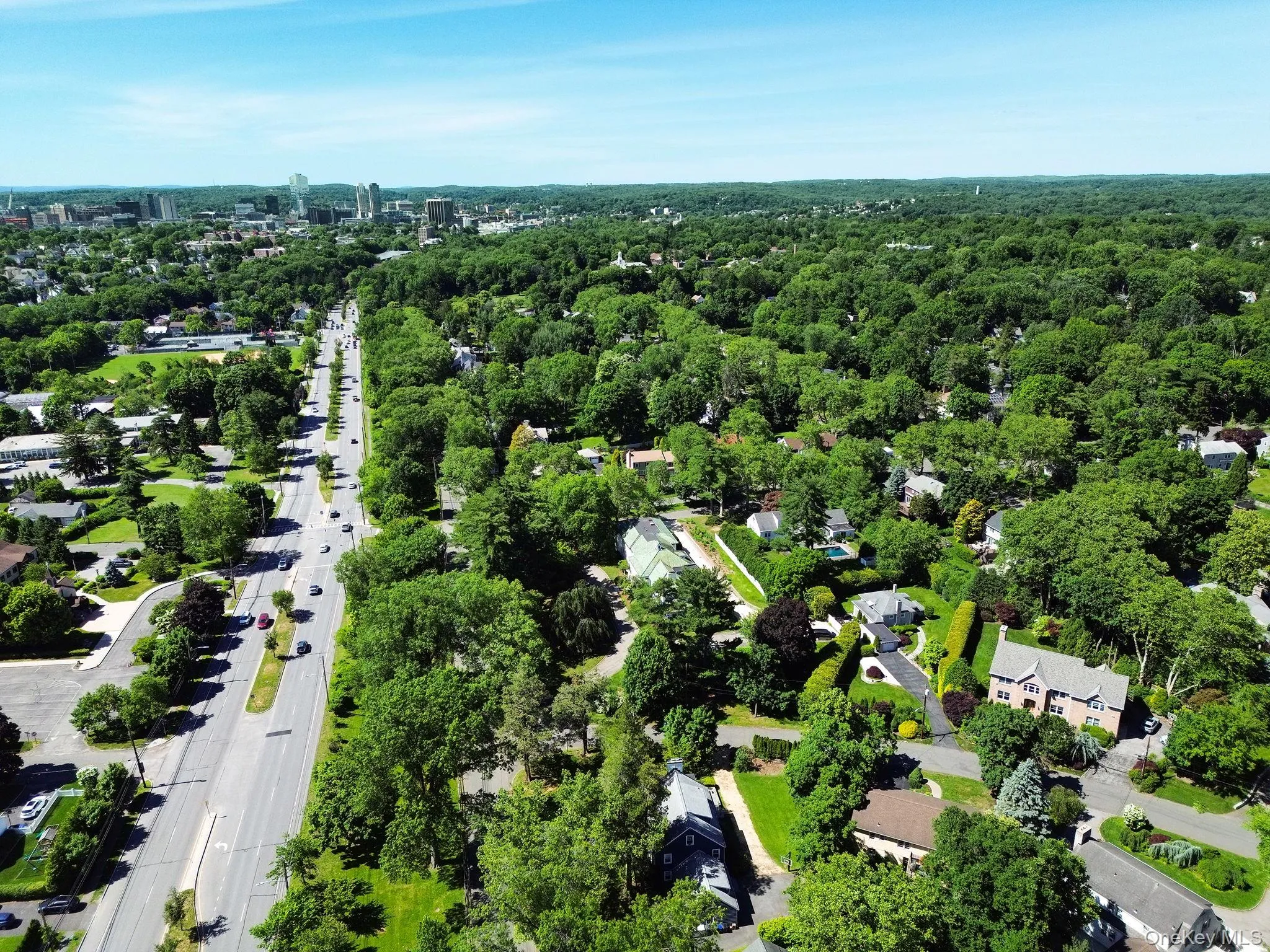3 Dupont Avenue, White Plains, NY, 3 Bedrooms Bedrooms, 7 Rooms Rooms,2 BathroomsBathrooms,Residential,For Rent,Dupont,0,971728 3 Dupont Avenue, White Plains, NY, 3 Bedrooms Bedrooms, 7 Rooms Rooms,2 BathroomsBathrooms,Residential,For Rent,Dupont,0,971728