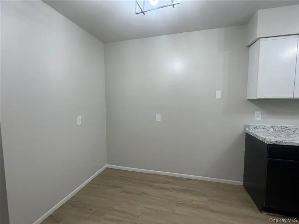 13-19 Cole Street, Port Jervis, NY, 1 Bedroom Bedrooms, 4 Rooms Rooms,1 BathroomBathrooms,Residential Lease,For Rent,Cole,0,971748 13-19 Cole Street, Port Jervis, NY, 1 Bedroom Bedrooms, 4 Rooms Rooms,1 BathroomBathrooms,Residential Lease,For Rent,Cole,0,971748